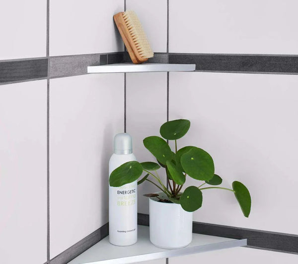 Order in the bathroom - with stainless steel shelves!