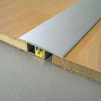 DURAL overgangsprofiel CLIPPER zilver verwerkt tussen parket
